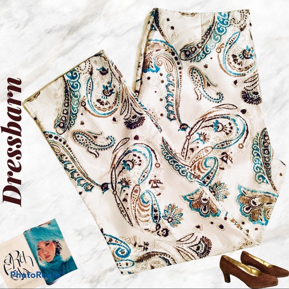 Dressbarn Paisley Satin Pants. - Picture 3 of 3